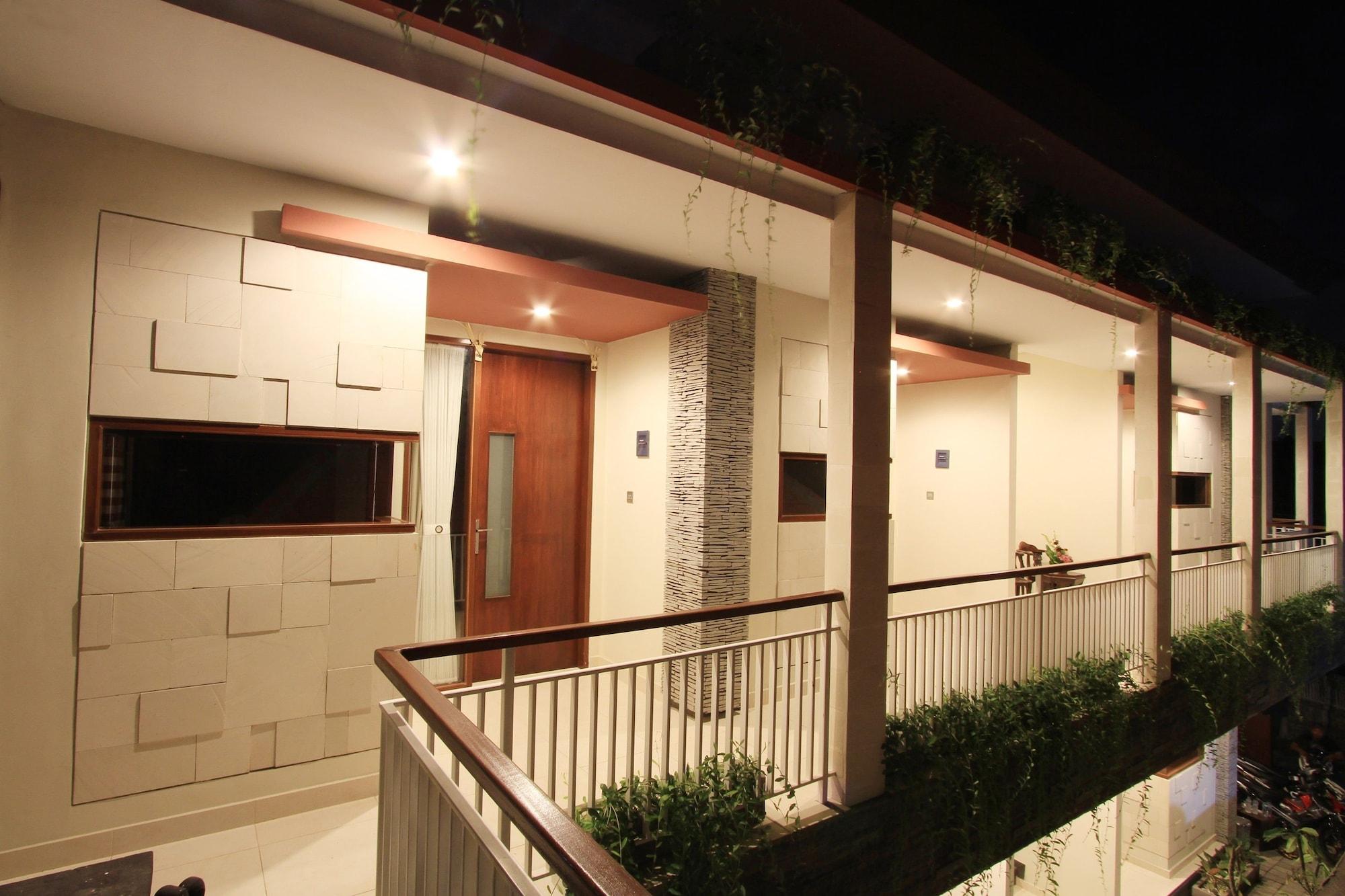Saren Guest House Canggu Exterior foto